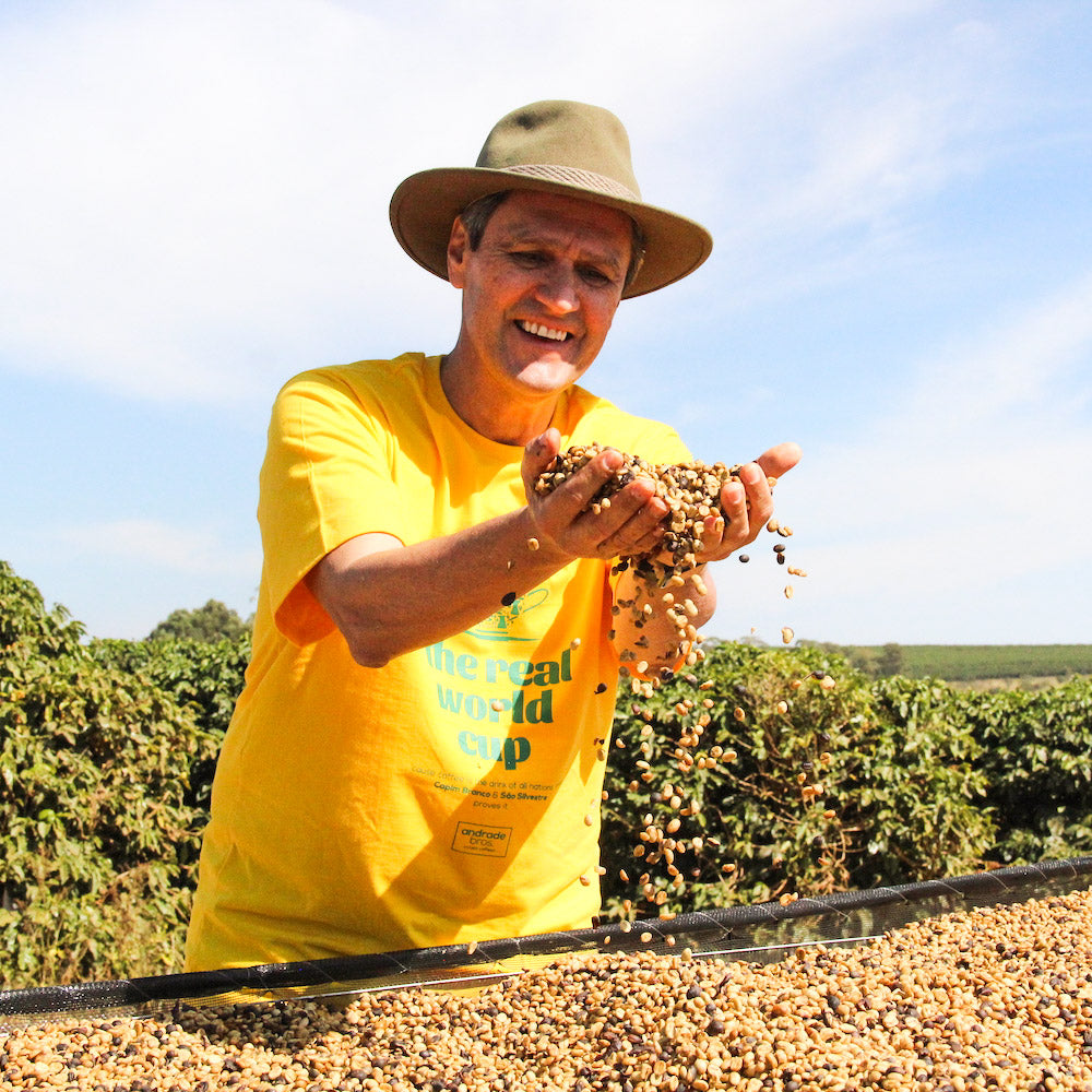 ismael_andrade_brasil_sao_silvestre_kaffeefarm_schwarzwild_kaffeeroesterei